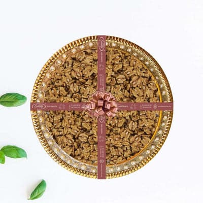 Chau Akhrot Supreme Tray